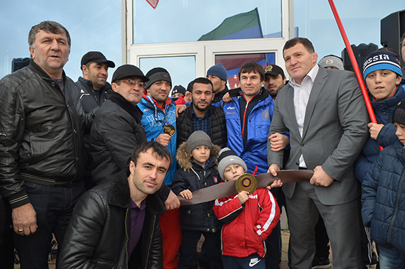 Сегодня дагестанские участники чемпионата мира в Будапеште вернулись на родину.