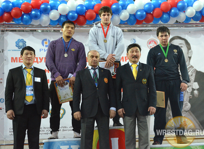 Дагестанский юниор победил на турнире в Якутске