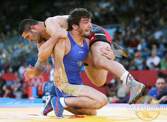 Абдусалам Гадисов: «Мне предлагали перейти в ММА, но пока моя цель — Олимпиада» Абдусалам Гадисов: «Мне предлагали перейти в ММА, но пока моя цель — Олимпиада»