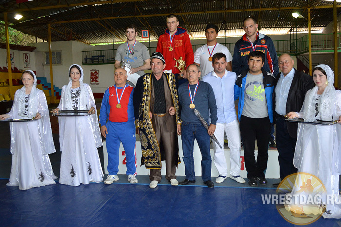 Мирные и дружелюбные кавказцы на этот раз не захотели делиться медалями